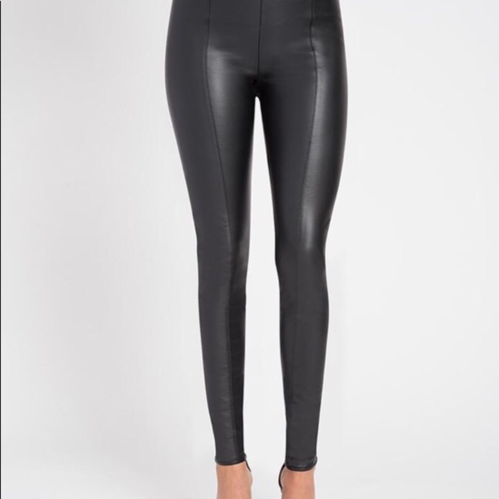 Lysee Vegan Leather high rise legging. Sz XS